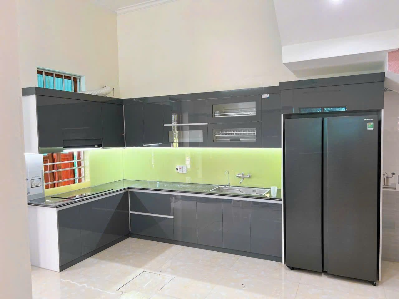 Hoàn thiện tủ bếp 