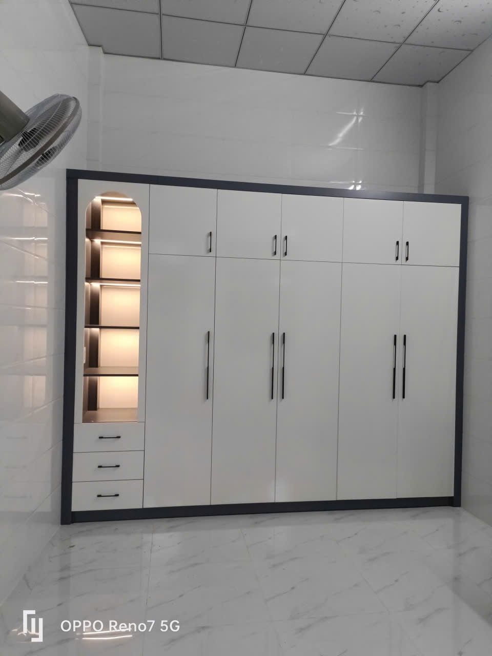 Tủ quần áo hiện đại
