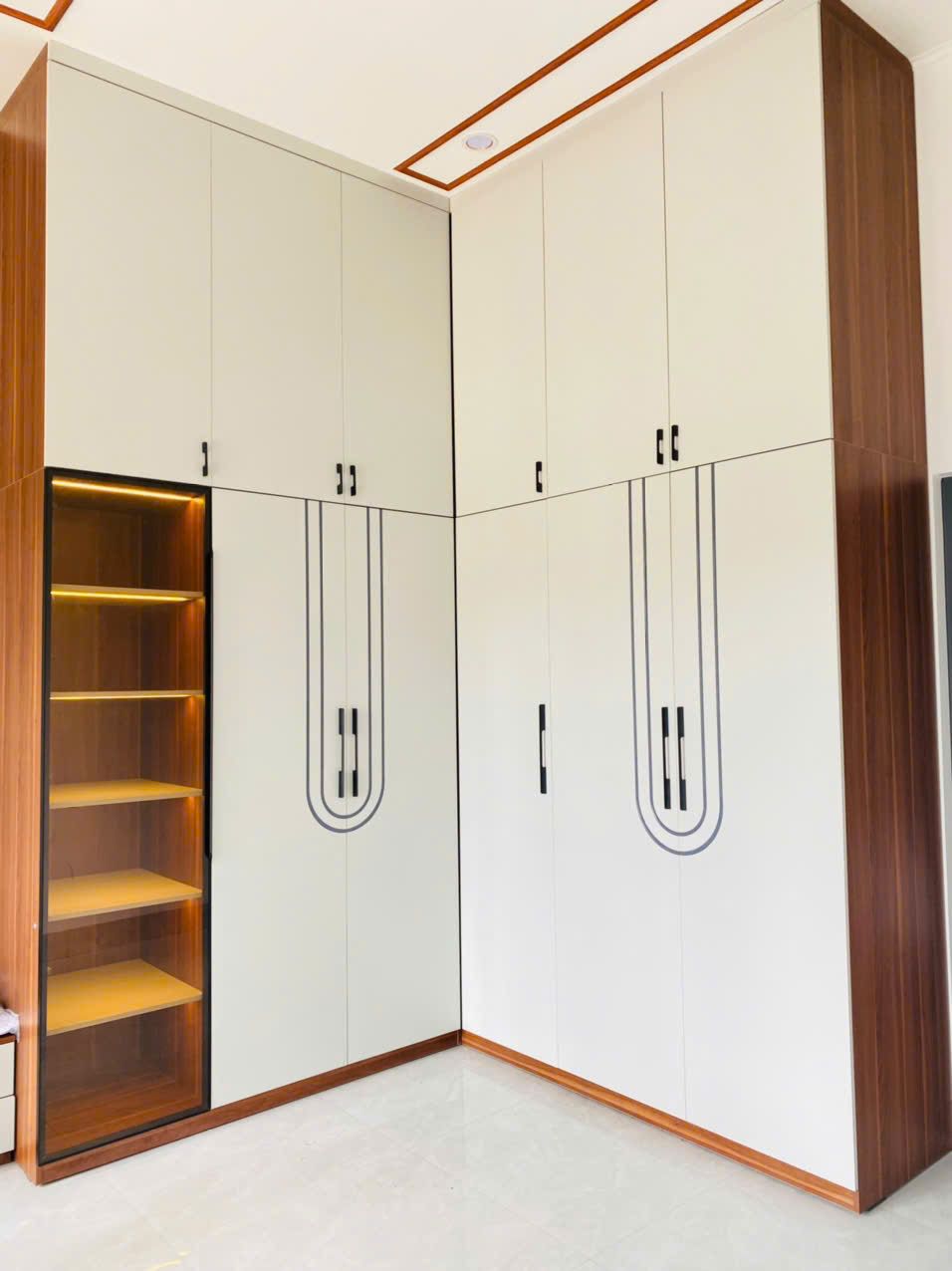 Tủ quần áo hiện đại chữ L 