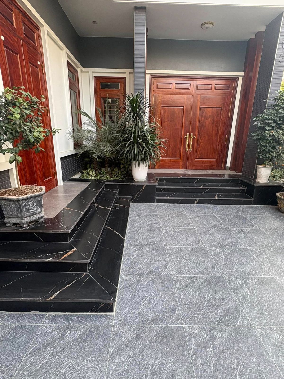 Đá ốp bậc tam cấp 