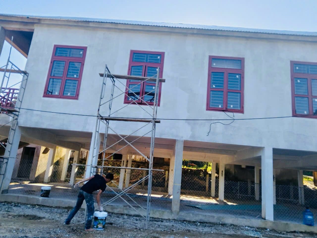 Thi công sơn nước 