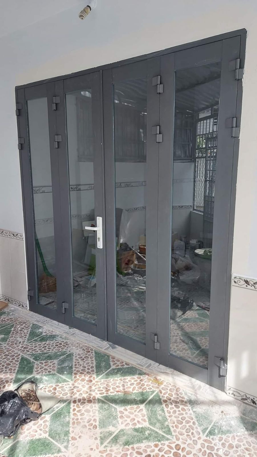 Cửa nhôm kính 4 cánh 