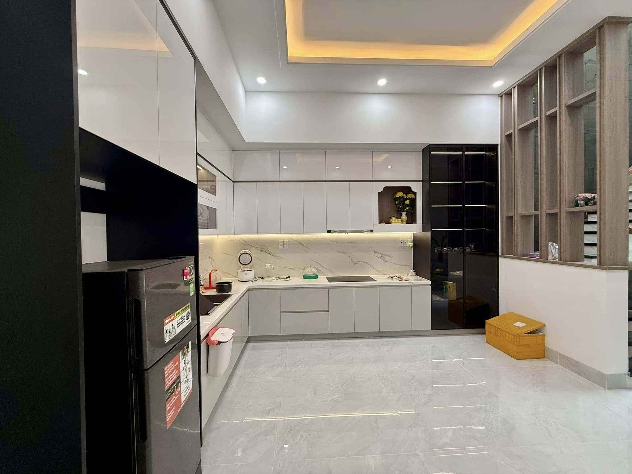 Hoàn thiện nội thất căn bếp 