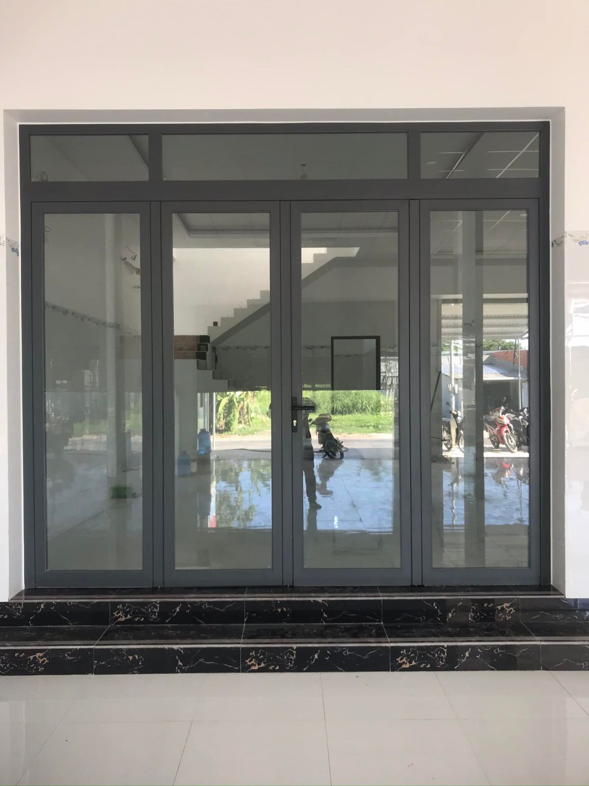 Cửa nhôm xingfa 4 cánh 
