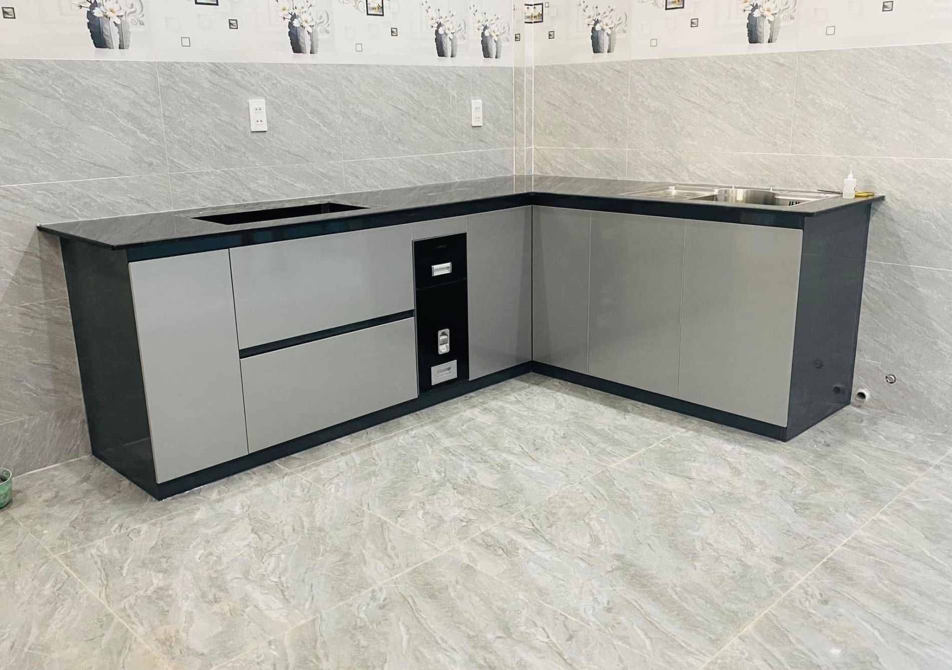 Tủ bếp chữ L hiện đại 
