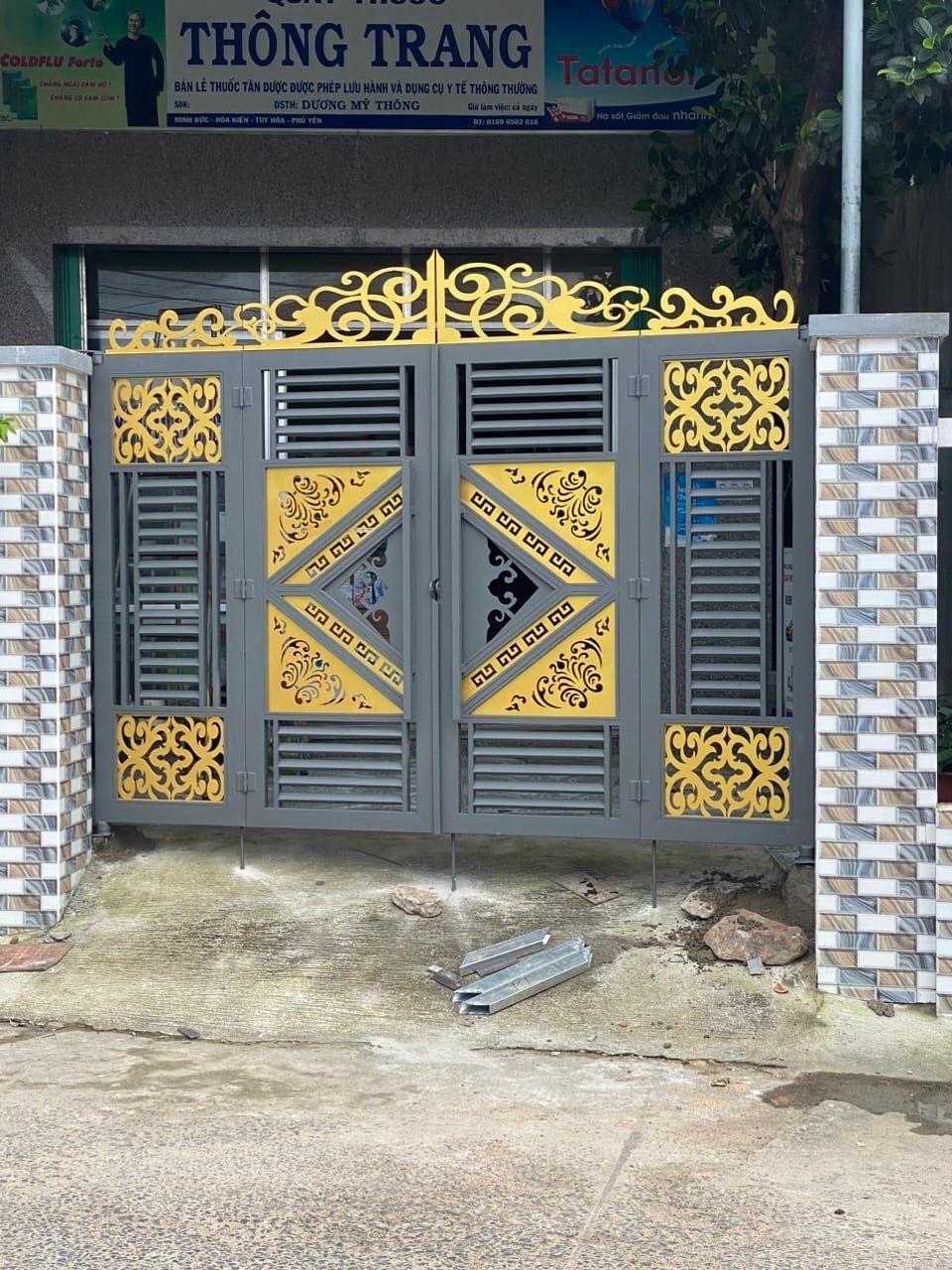Cổng nhôm hoa văn cắt cnc