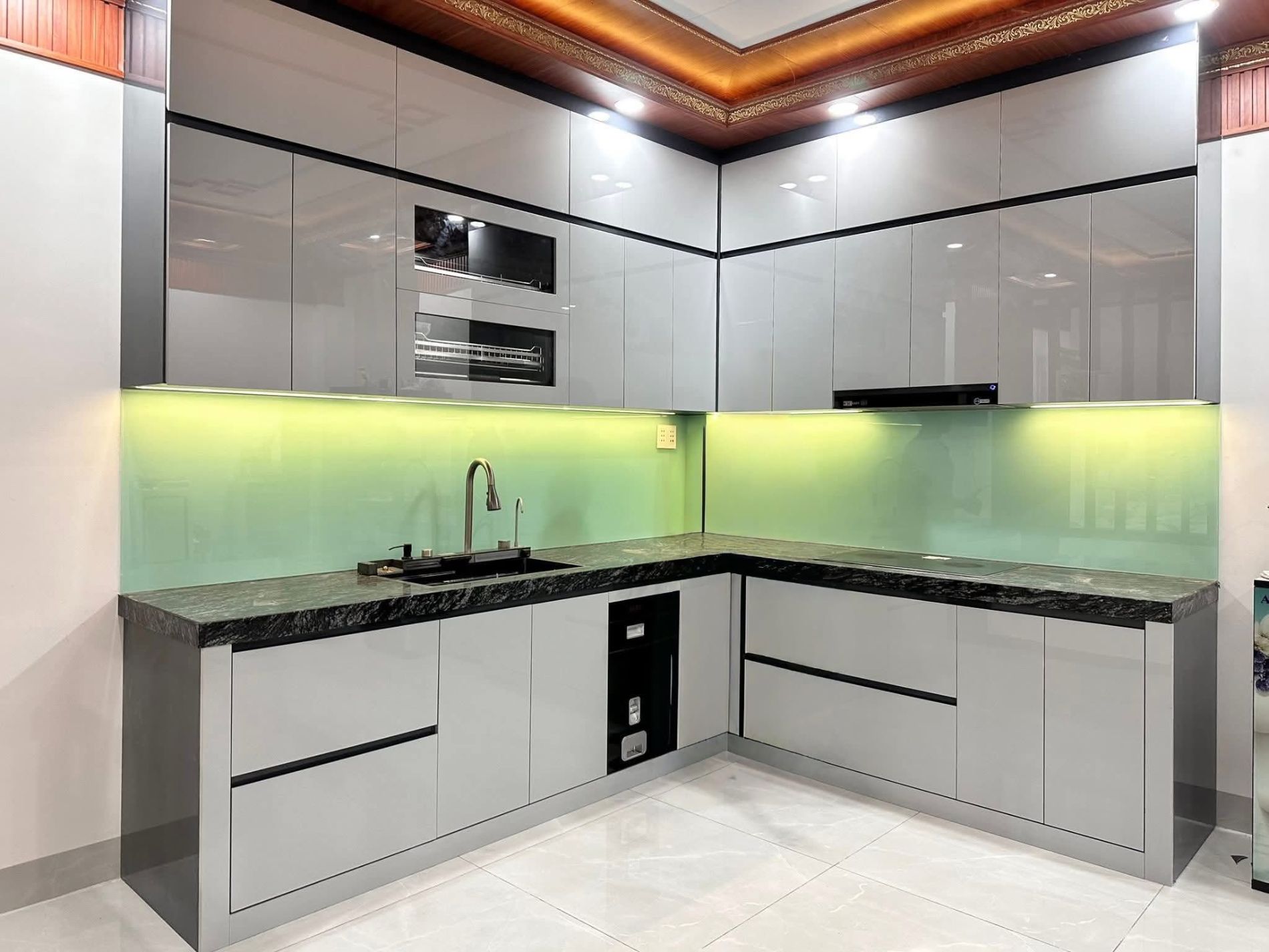 Tủ bếp chữa L hiện đại 