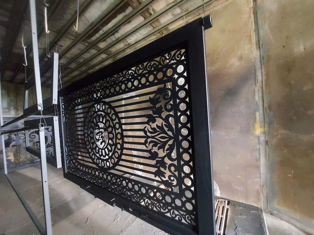 Sơn tĩnh điện cửa sắt 