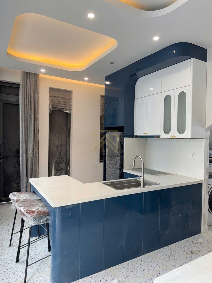 Thi công tủ bếp hiện đại 