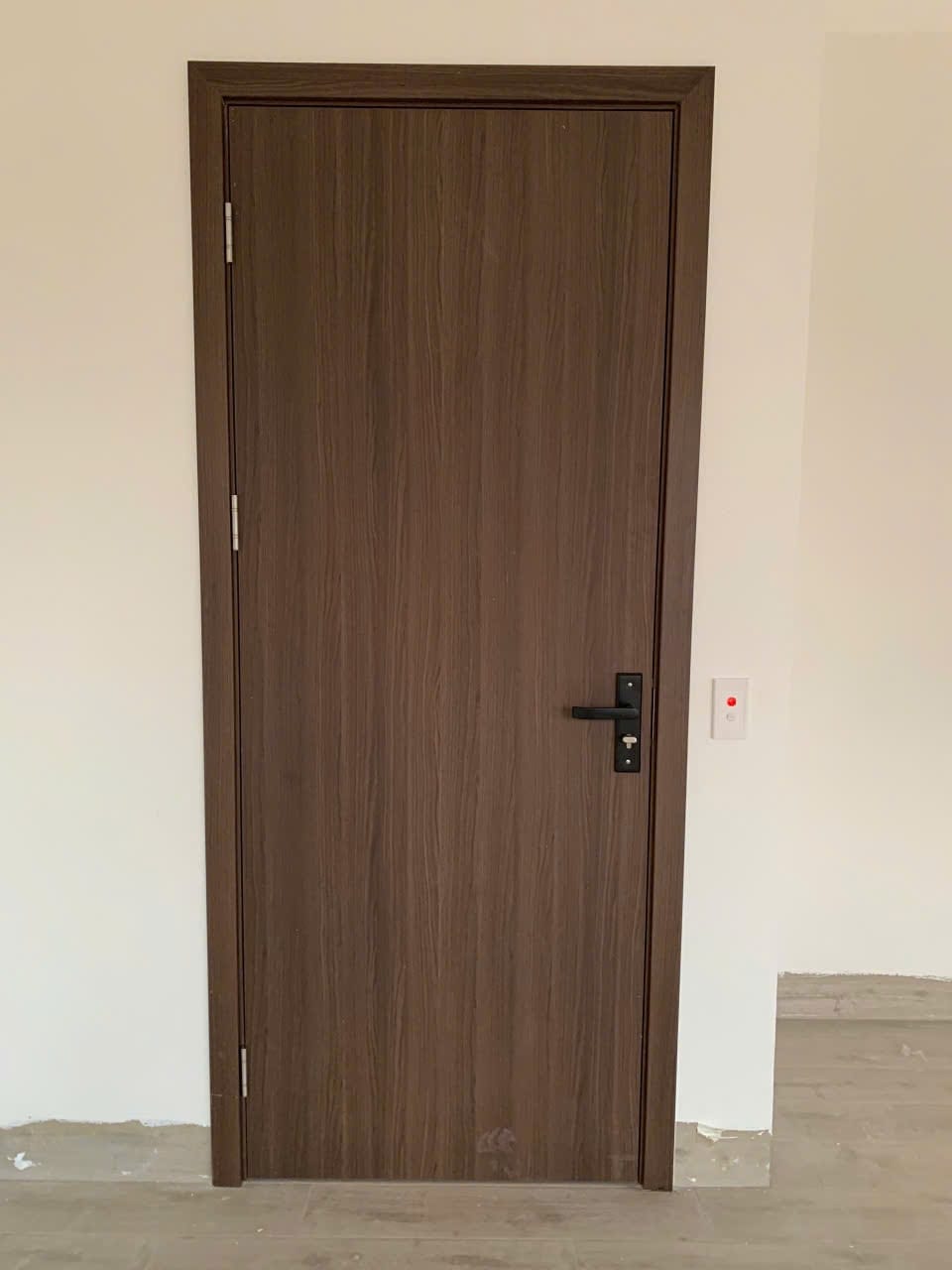 Cửa gỗ Composite 