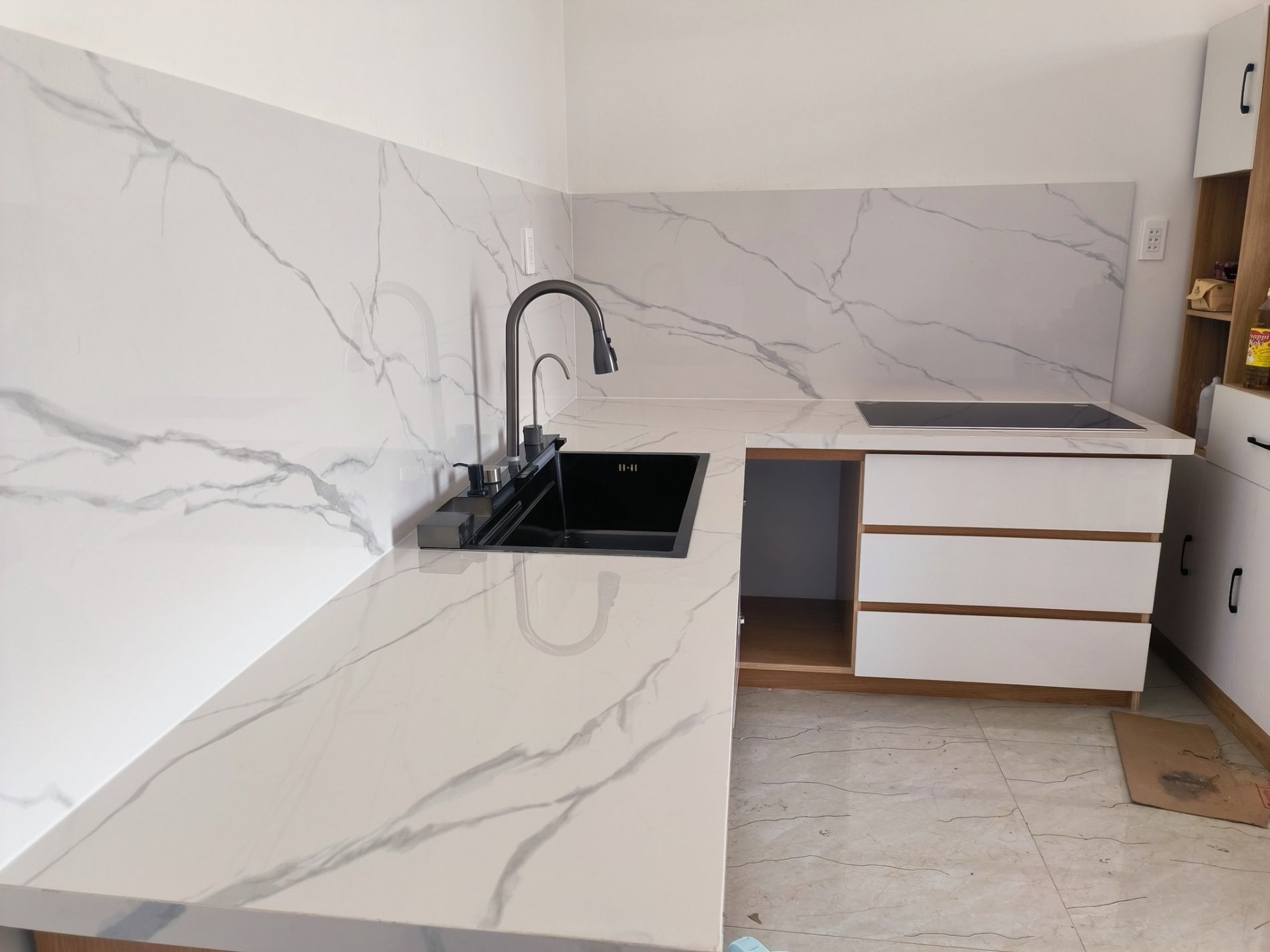 Đá ốp mặt bếp 