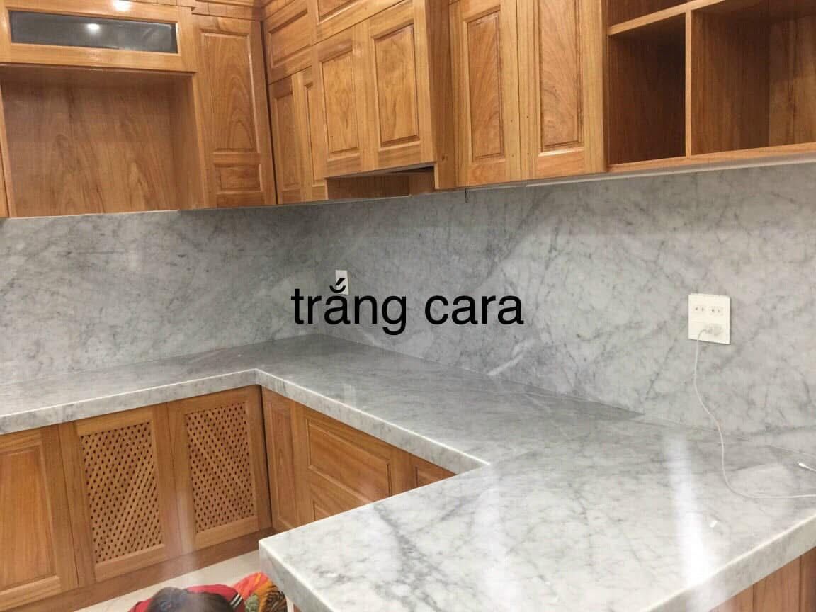 Hoàn thiện đá trắng ốp bếp 