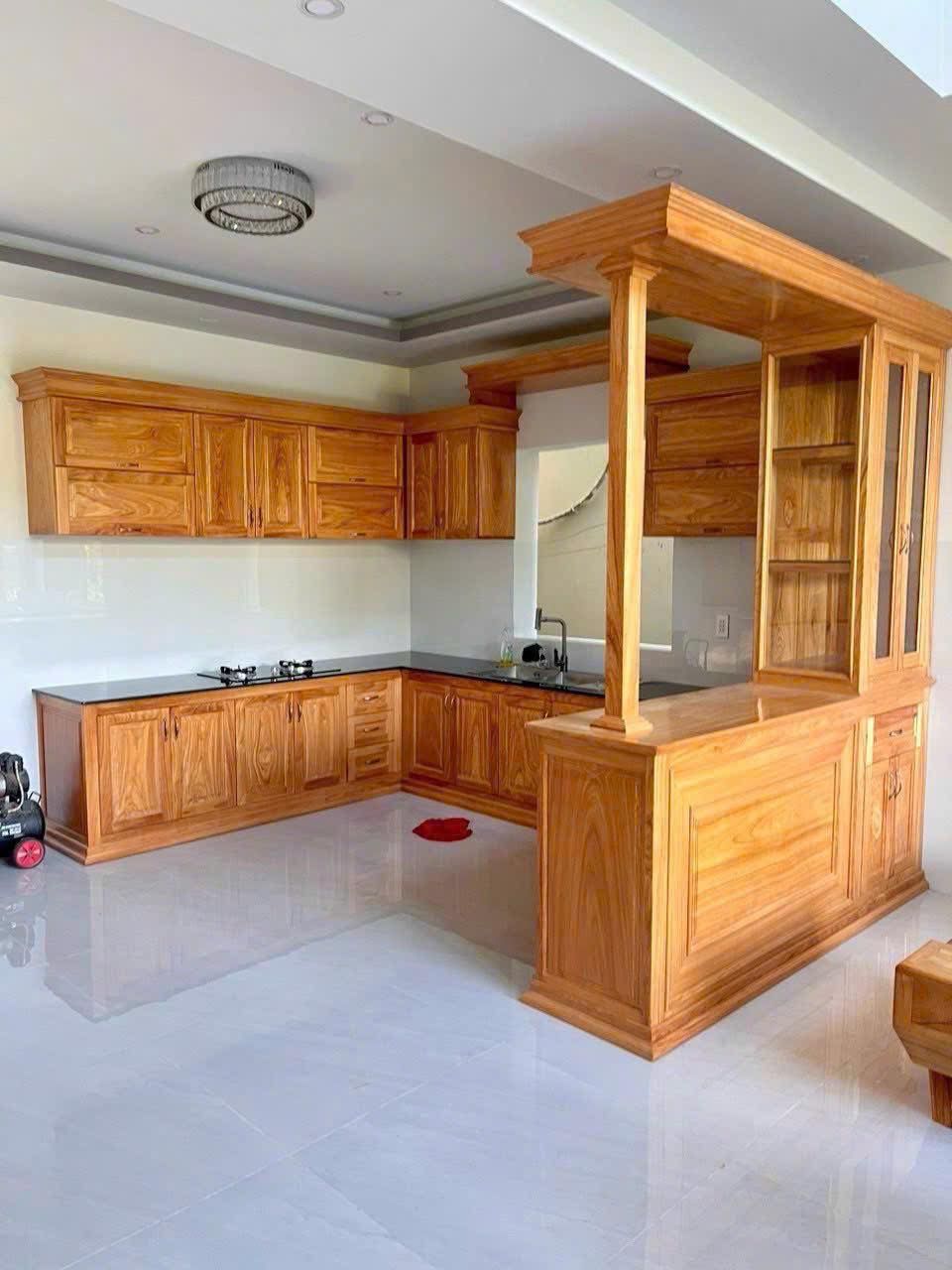 Tủ bếp gỗ 
