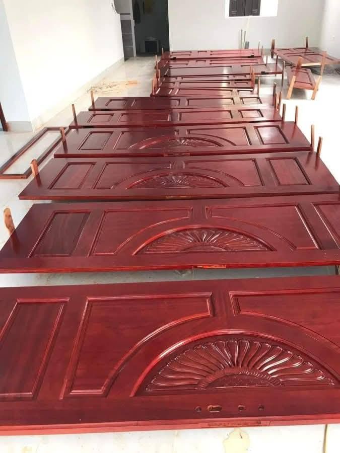 Dịch vụ sơn Pu cửa gỗ 