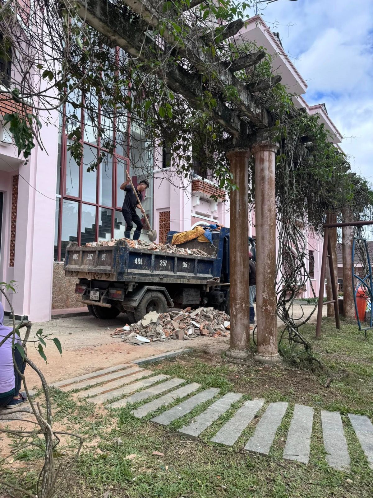 Dịch vụ vận chuyển xà bần