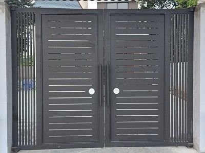 Cổng sắt 