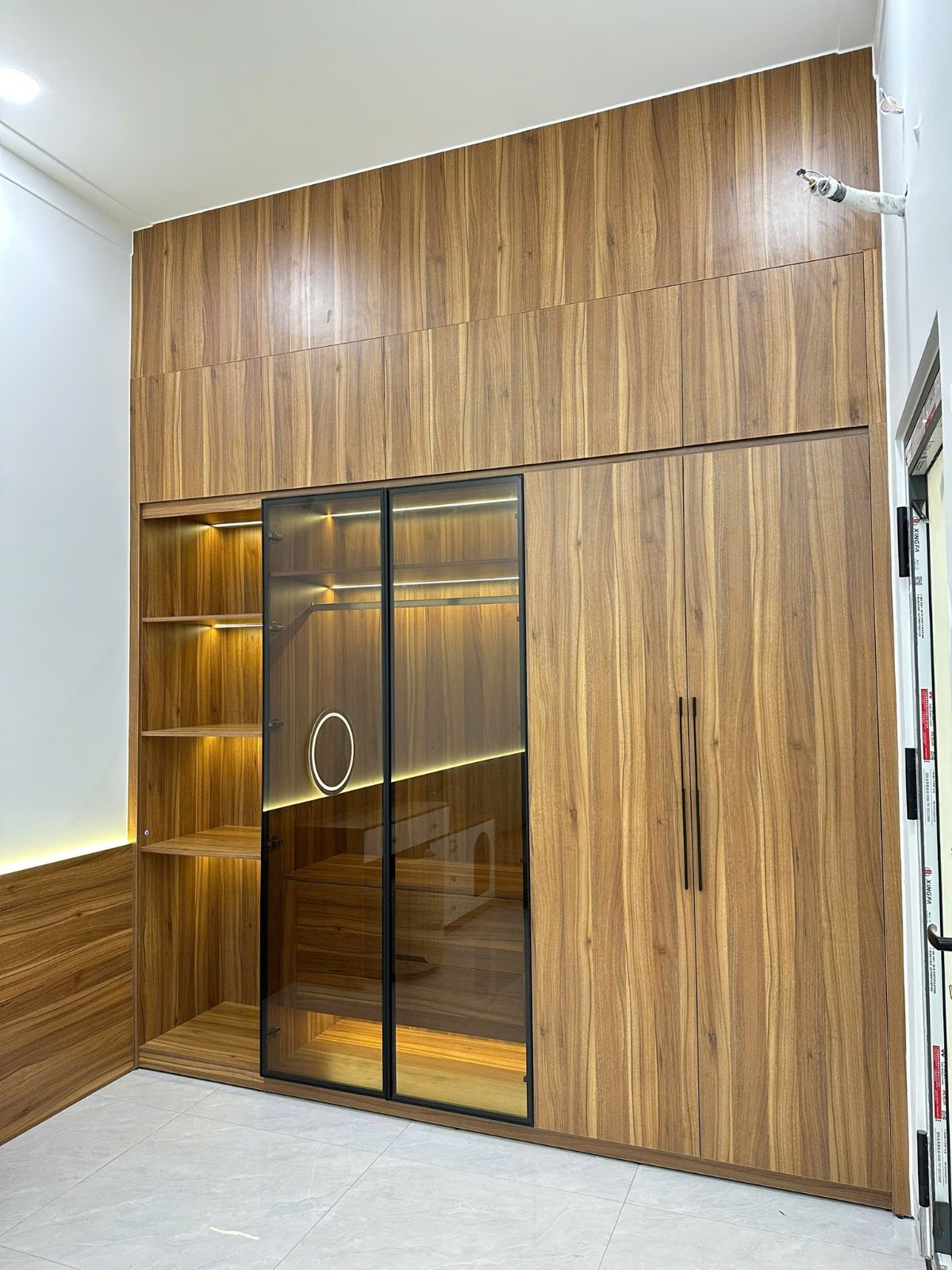 Tủ quần áo hiện đại 