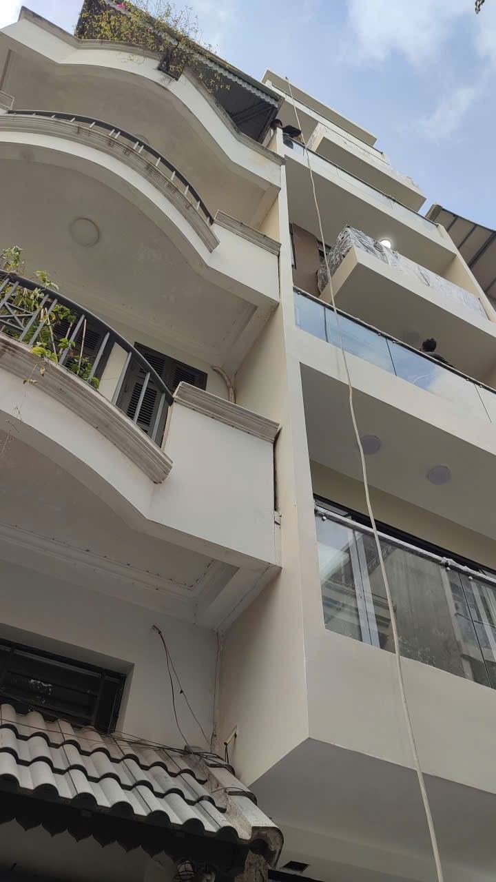 Sơn mặt tiền nhà phố