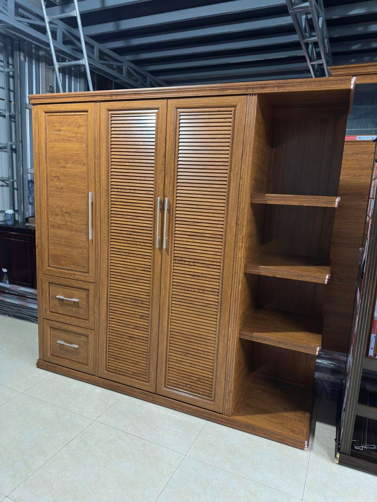  Tủ quần áo lớn làm từ nhôm hệ nội thất cao cấp