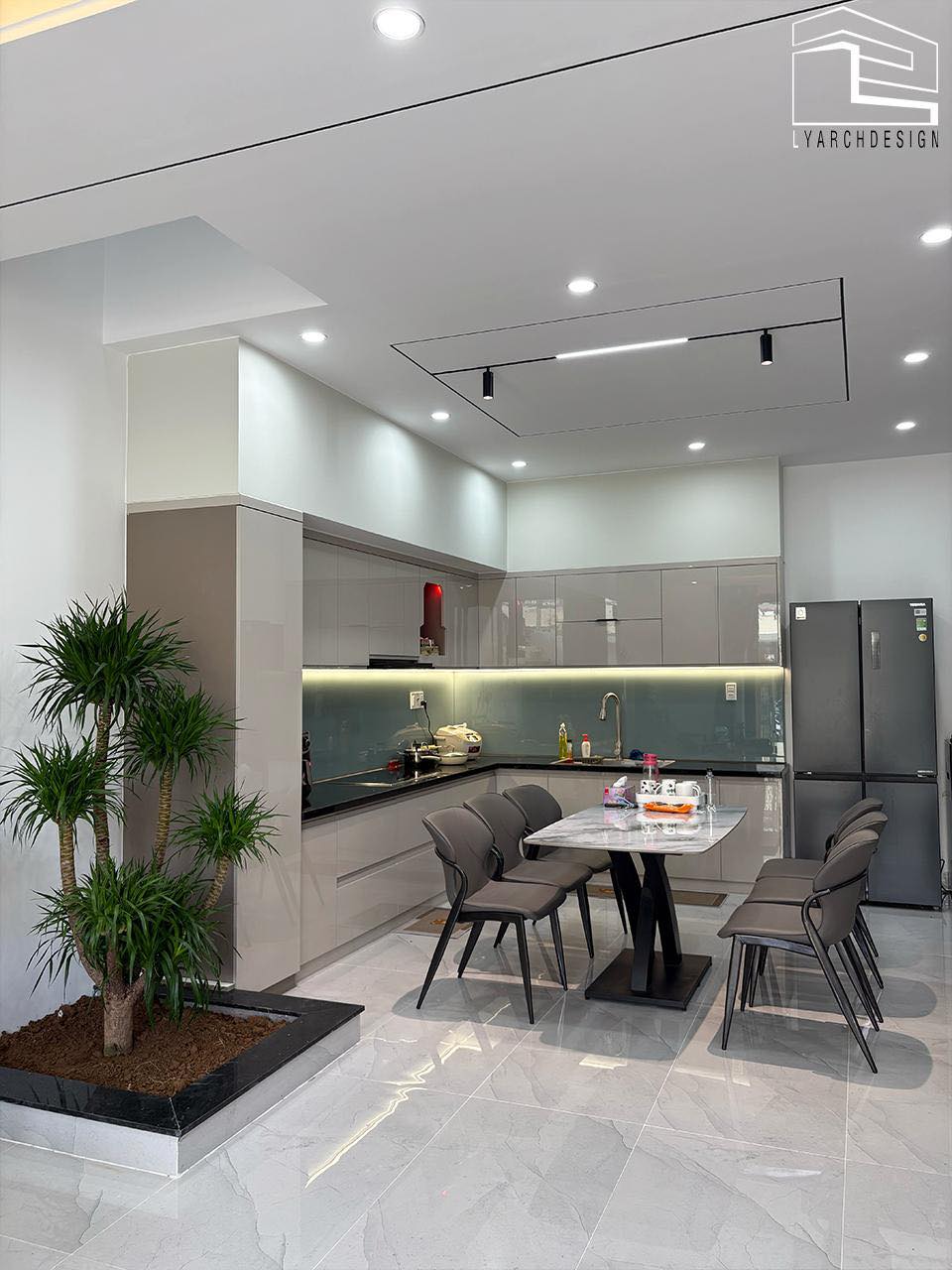 Thiết kế hoàn thiện nội thất căn bếp hiện đại 