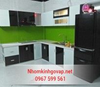Kính ốp bếp