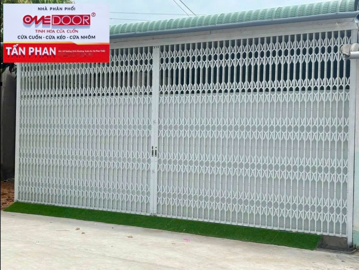 Cửa kéo sắt không lá chắn