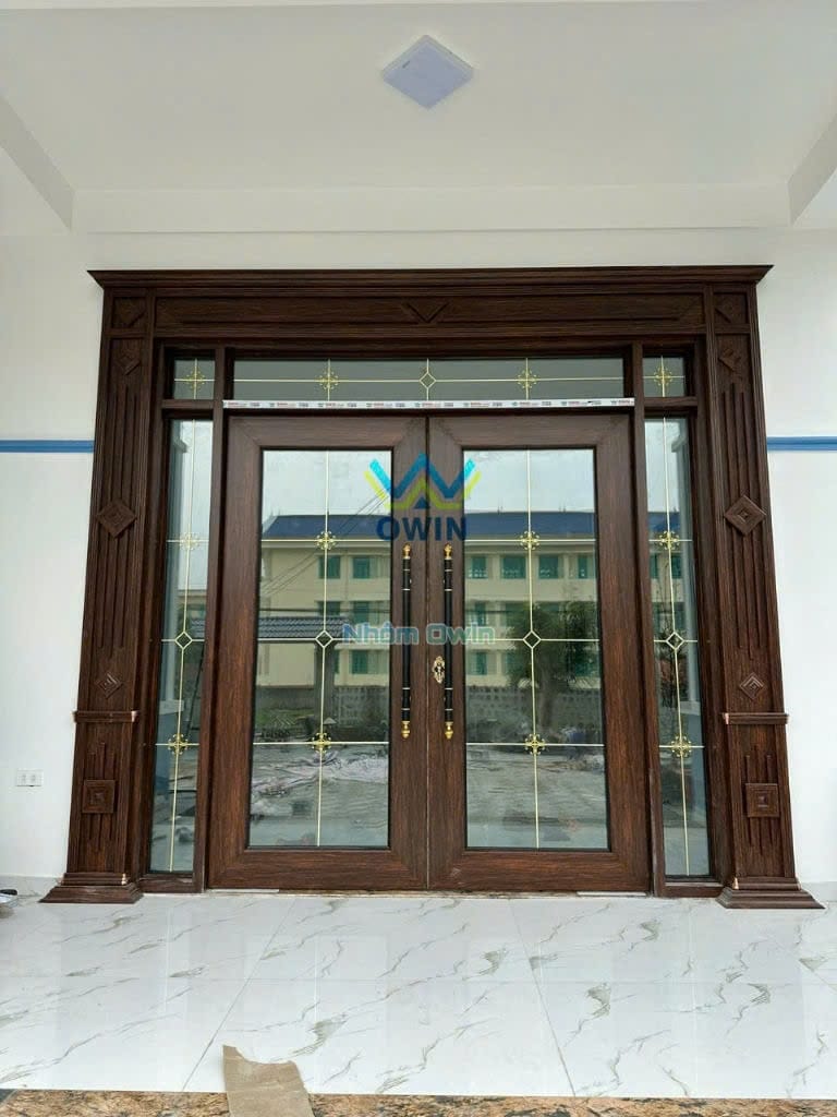 Cửa nhôm hệ thủy lực