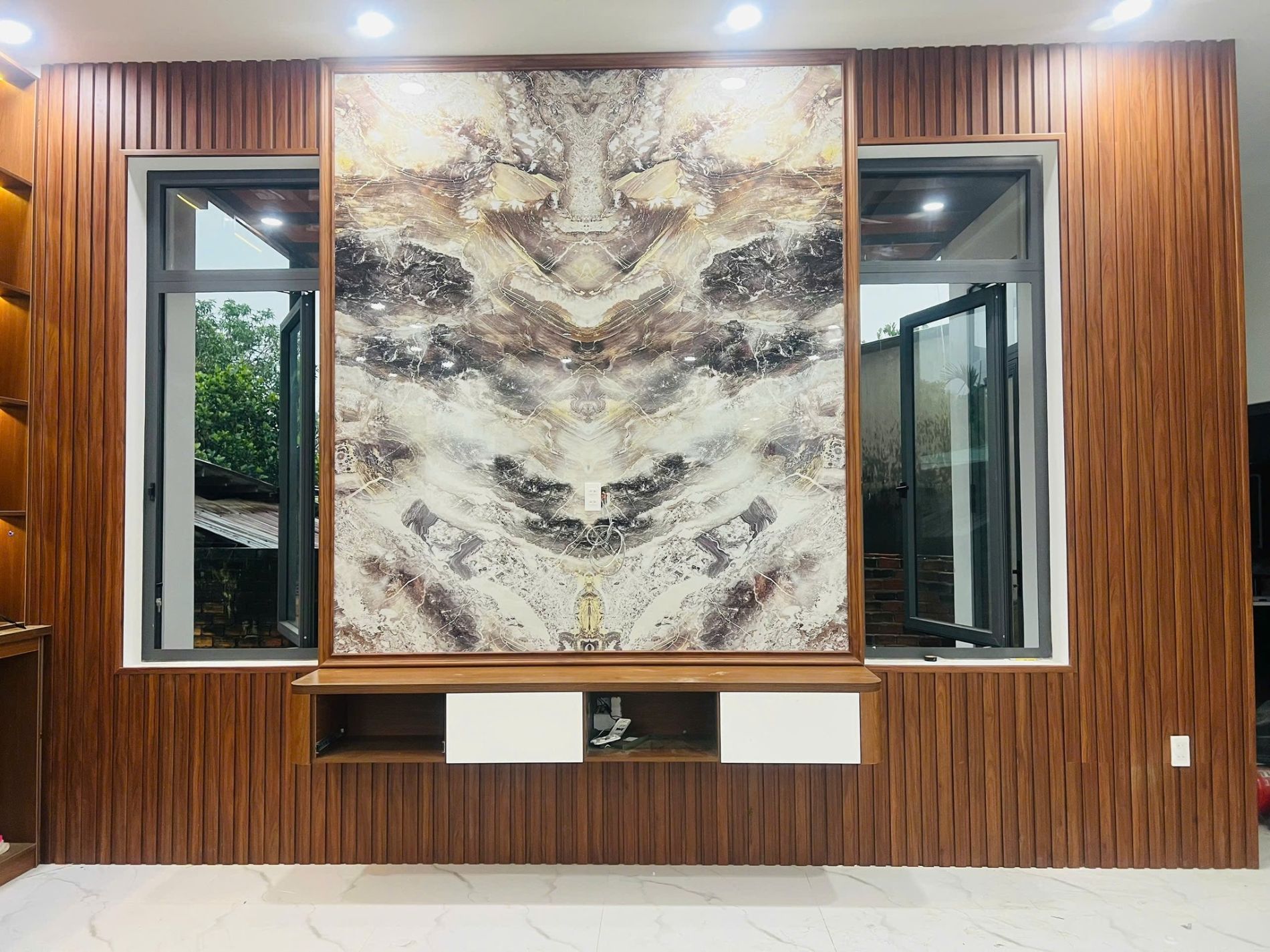 Kệ tivi hiện đại 