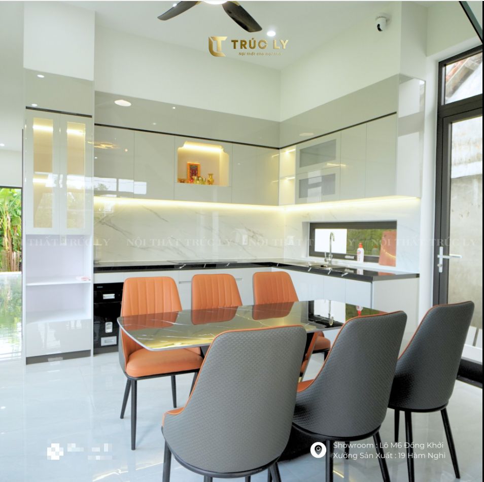 Nội thất khu bếp và khu vực bàn ăn