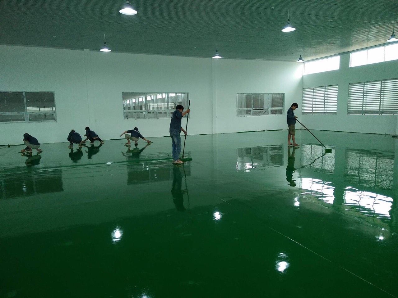 Sơn sàn epoxy 