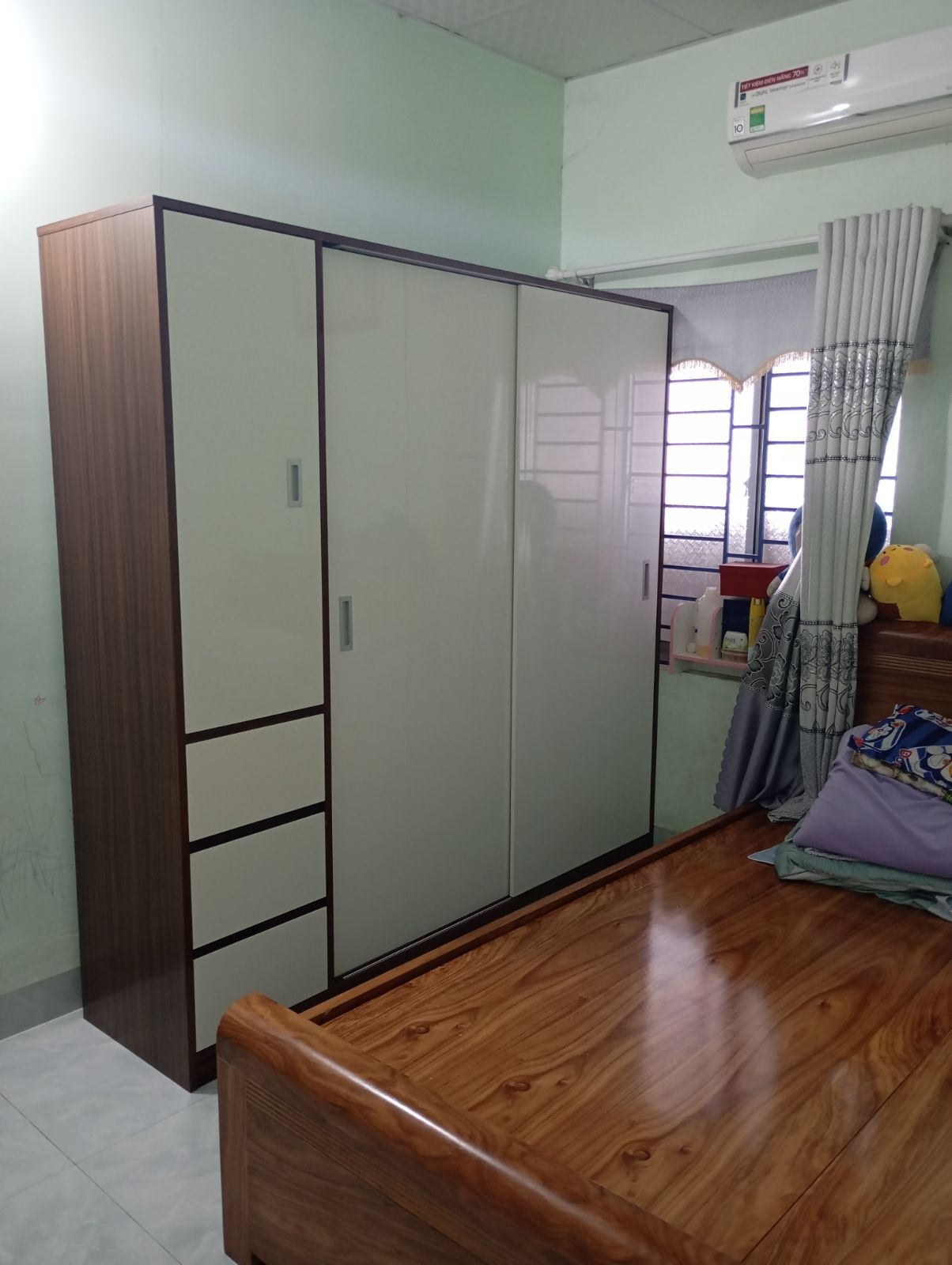 Tủ quần áo hiện đại
