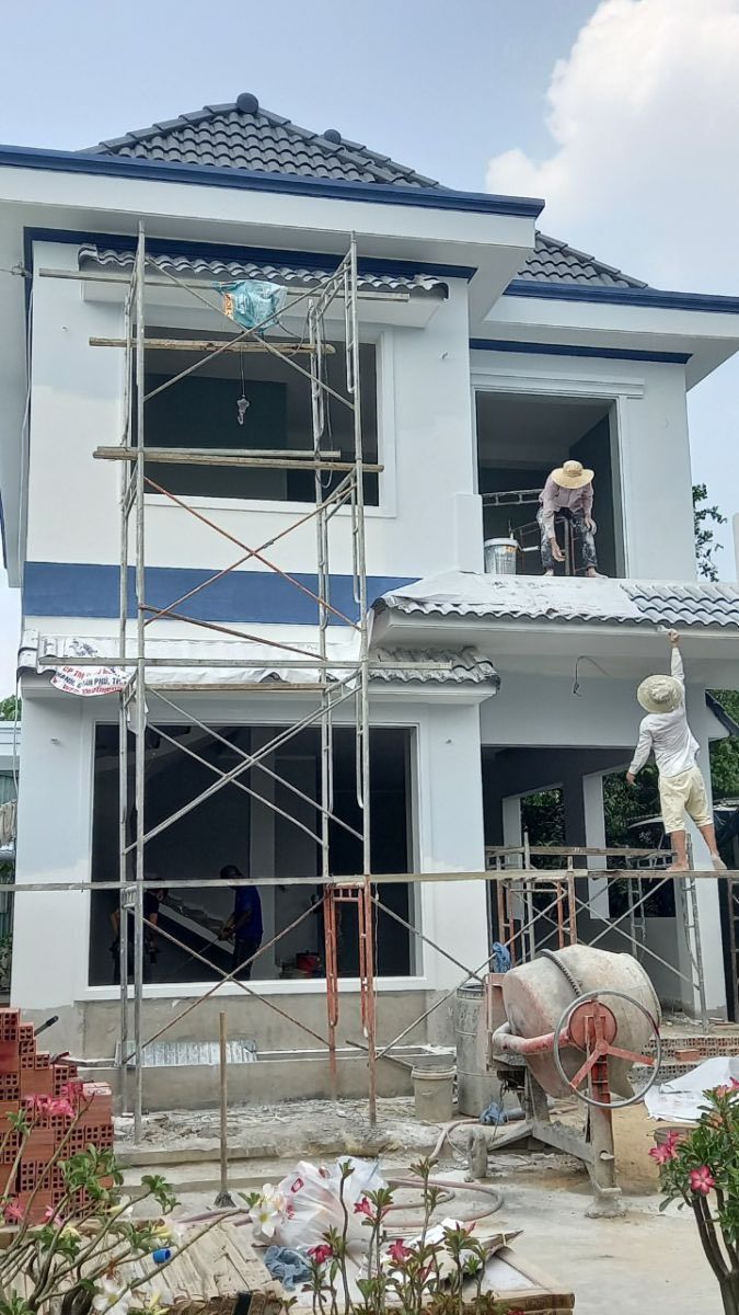 Hoàn thiện sơn nhà 