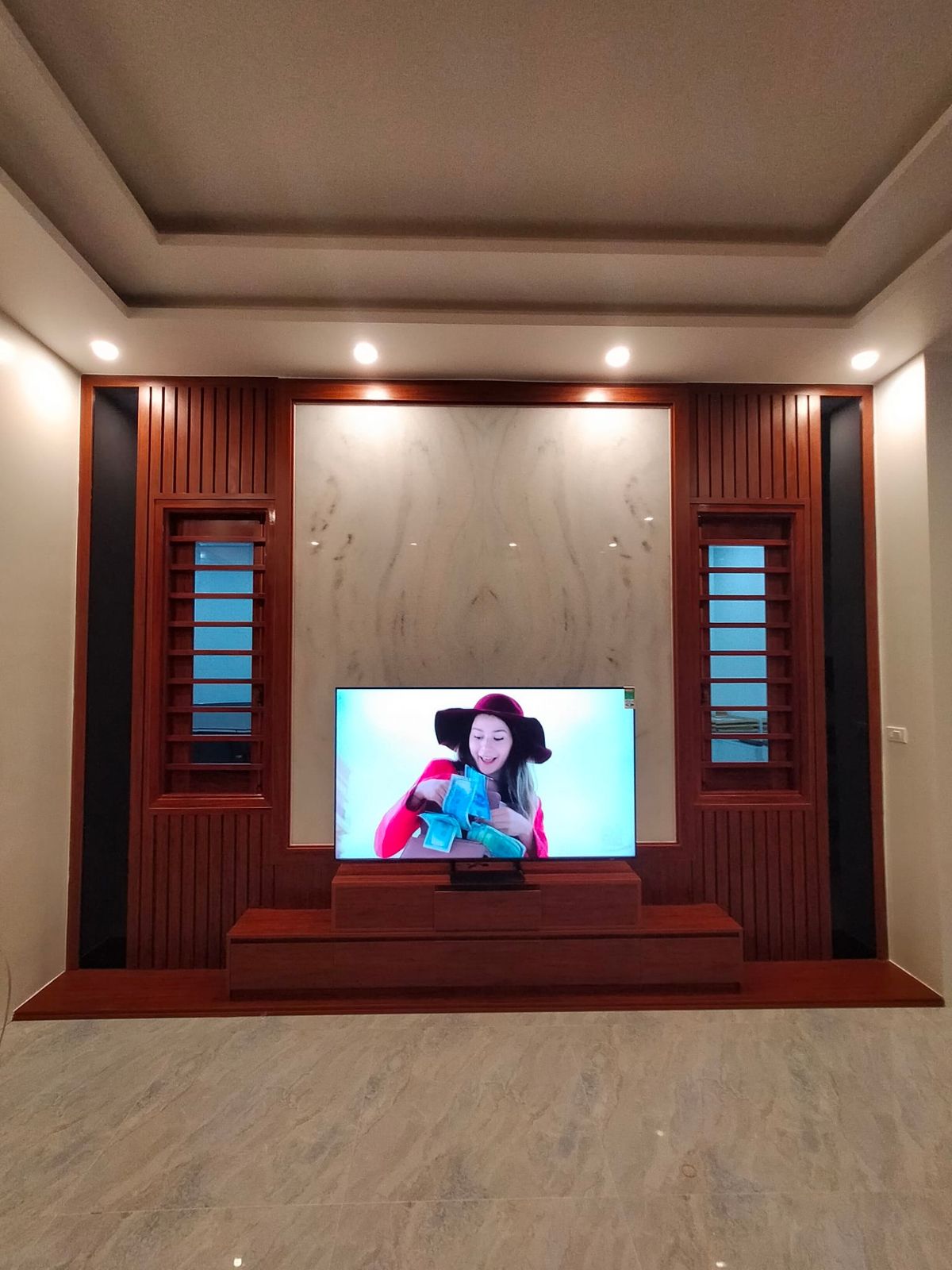Kệ tivi