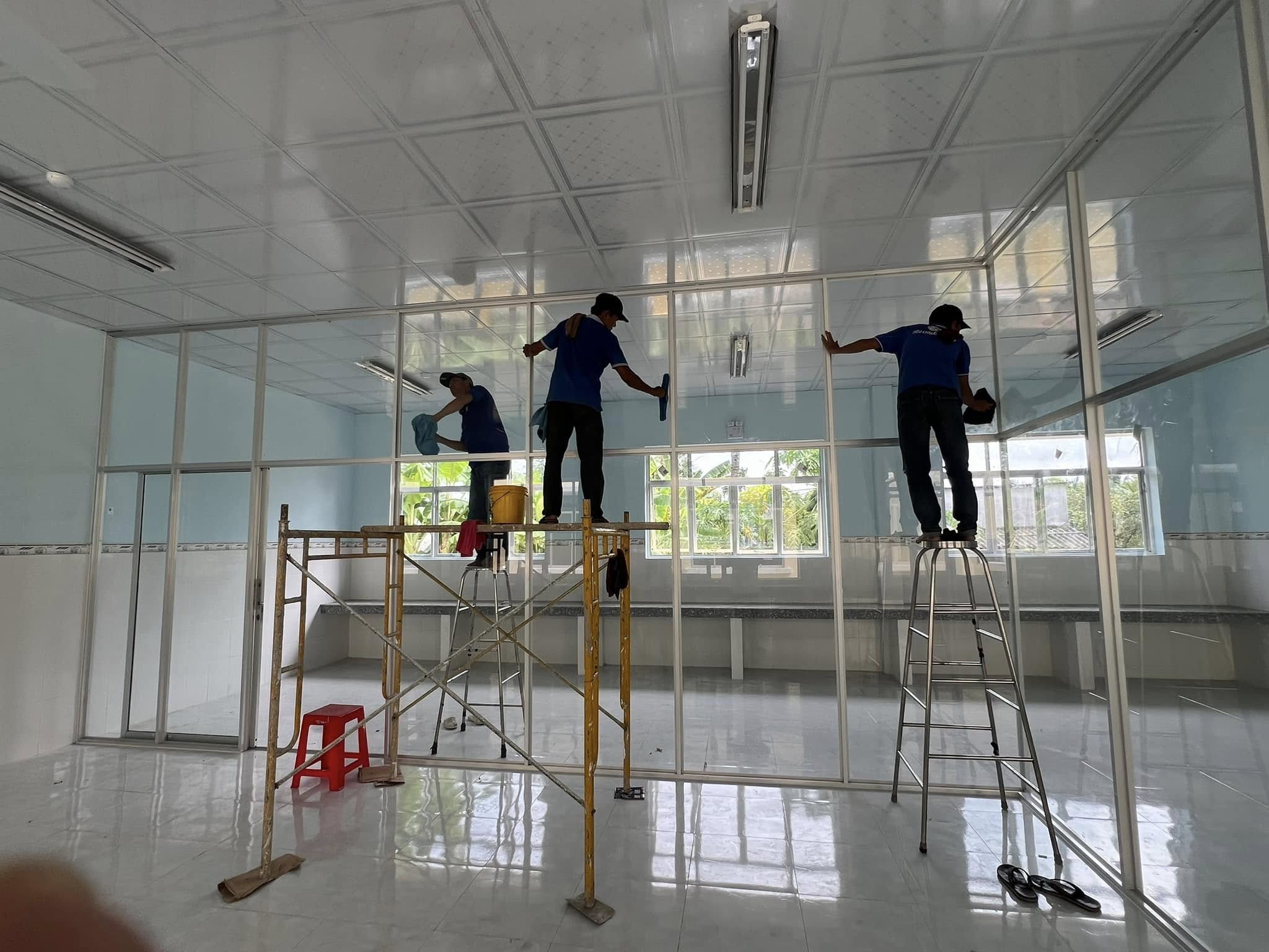 Dịch vụ vệ sinh văn phòng 