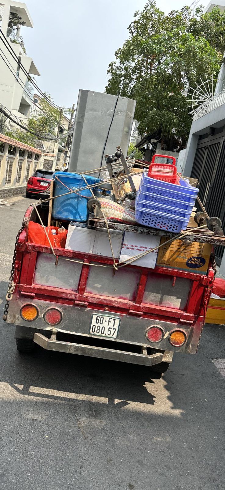 Dịch vụ chuyển đồ đạc 