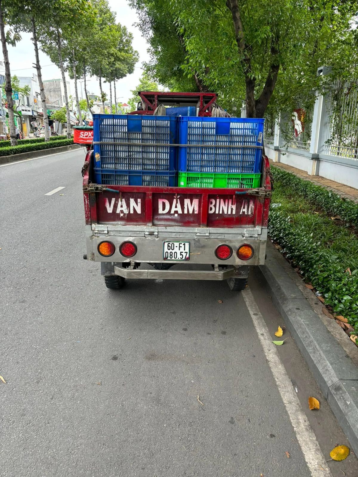 Dịch vụ chở hàng thuê