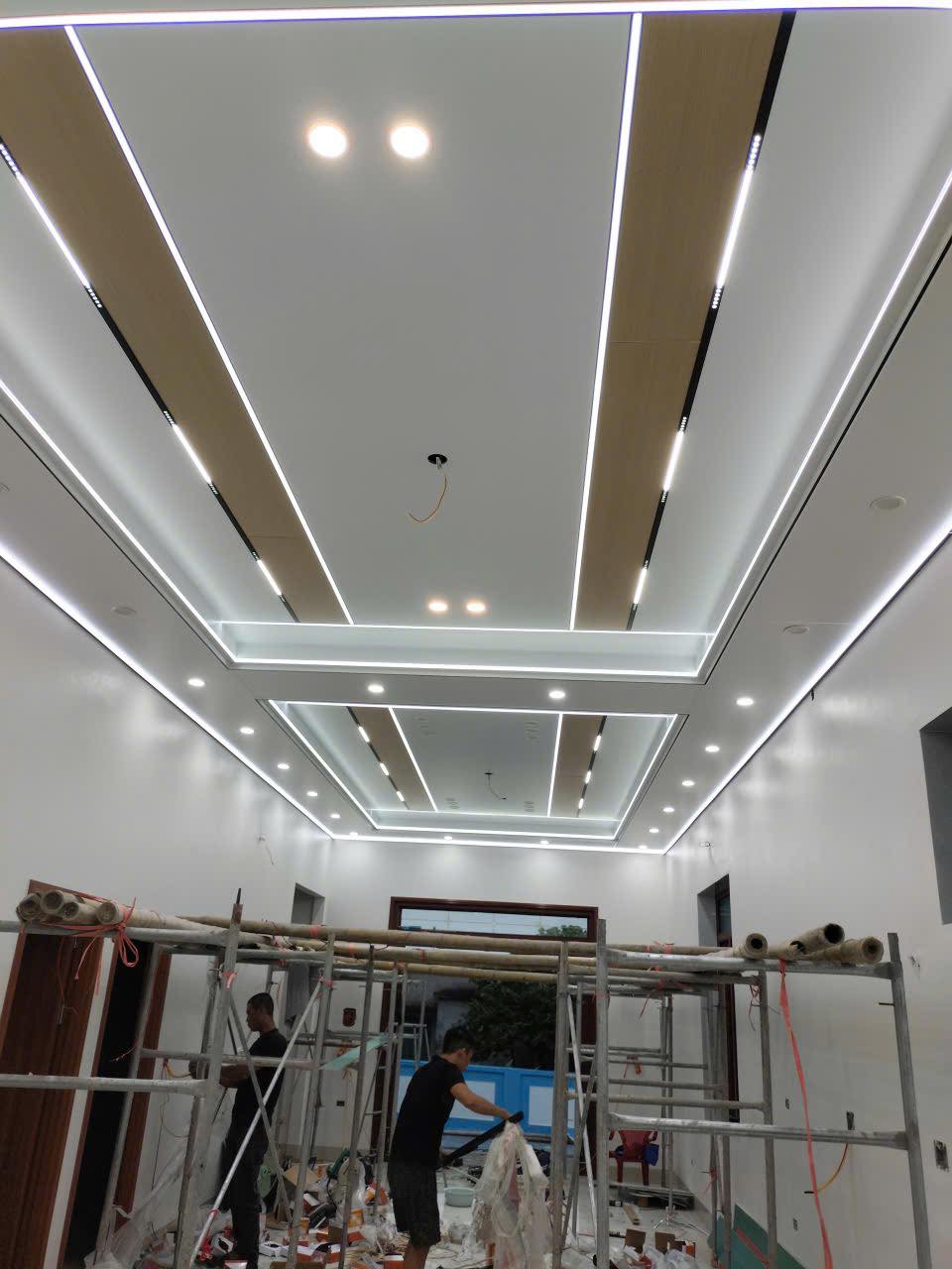 Trân nhôm hiện đại