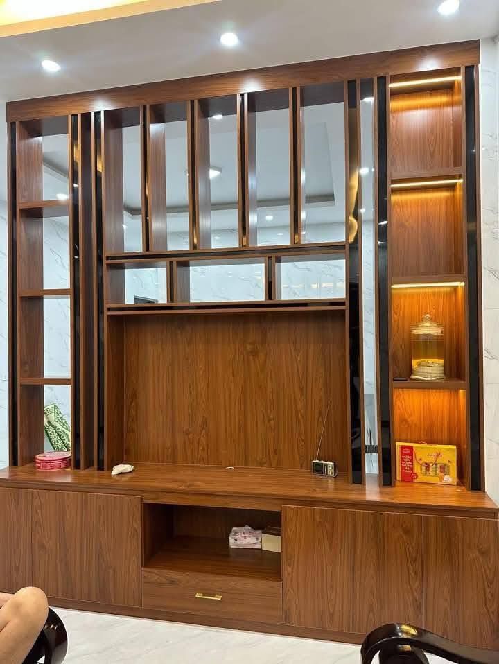 Kệ tivi vách trang trí nhựa