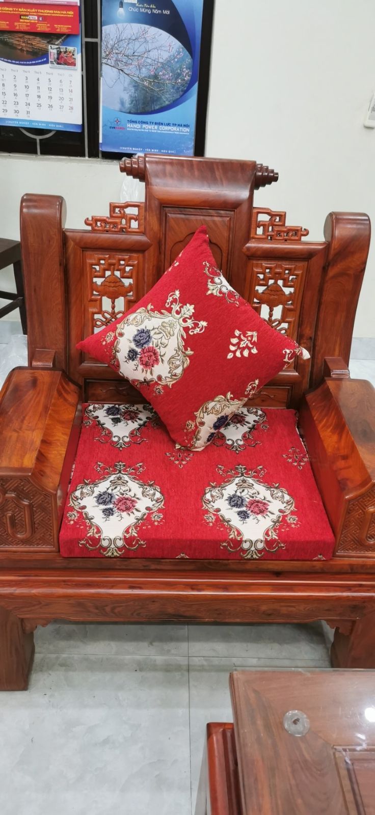 Đệm ghế gỗ tựa cao kèm gối lưng