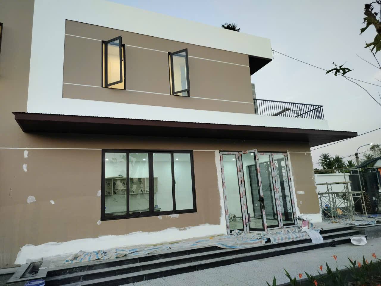 Hoàn thiện cửa nhôm kính cho nhà ở 