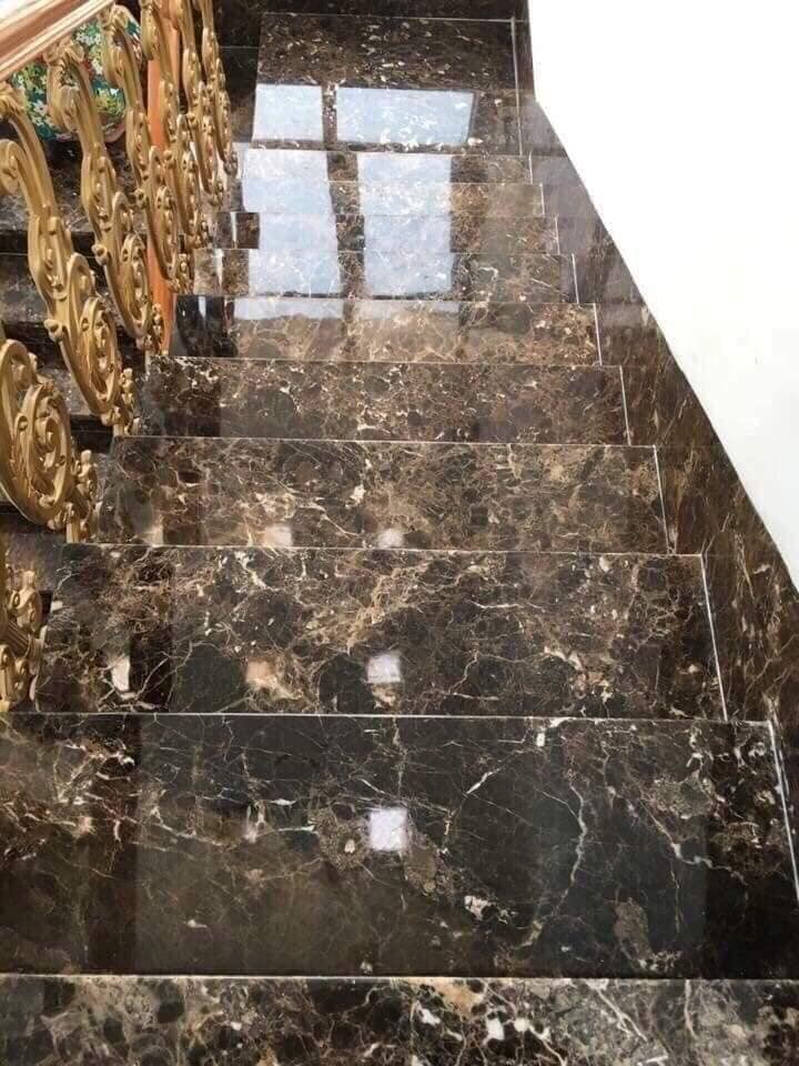 Đá marble ốp cầu thang cao cấp