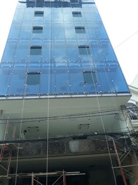 Vách kính mặt dựng