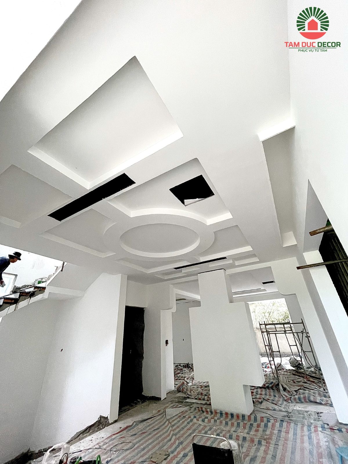 Hoàn thiện trần thạch cao 