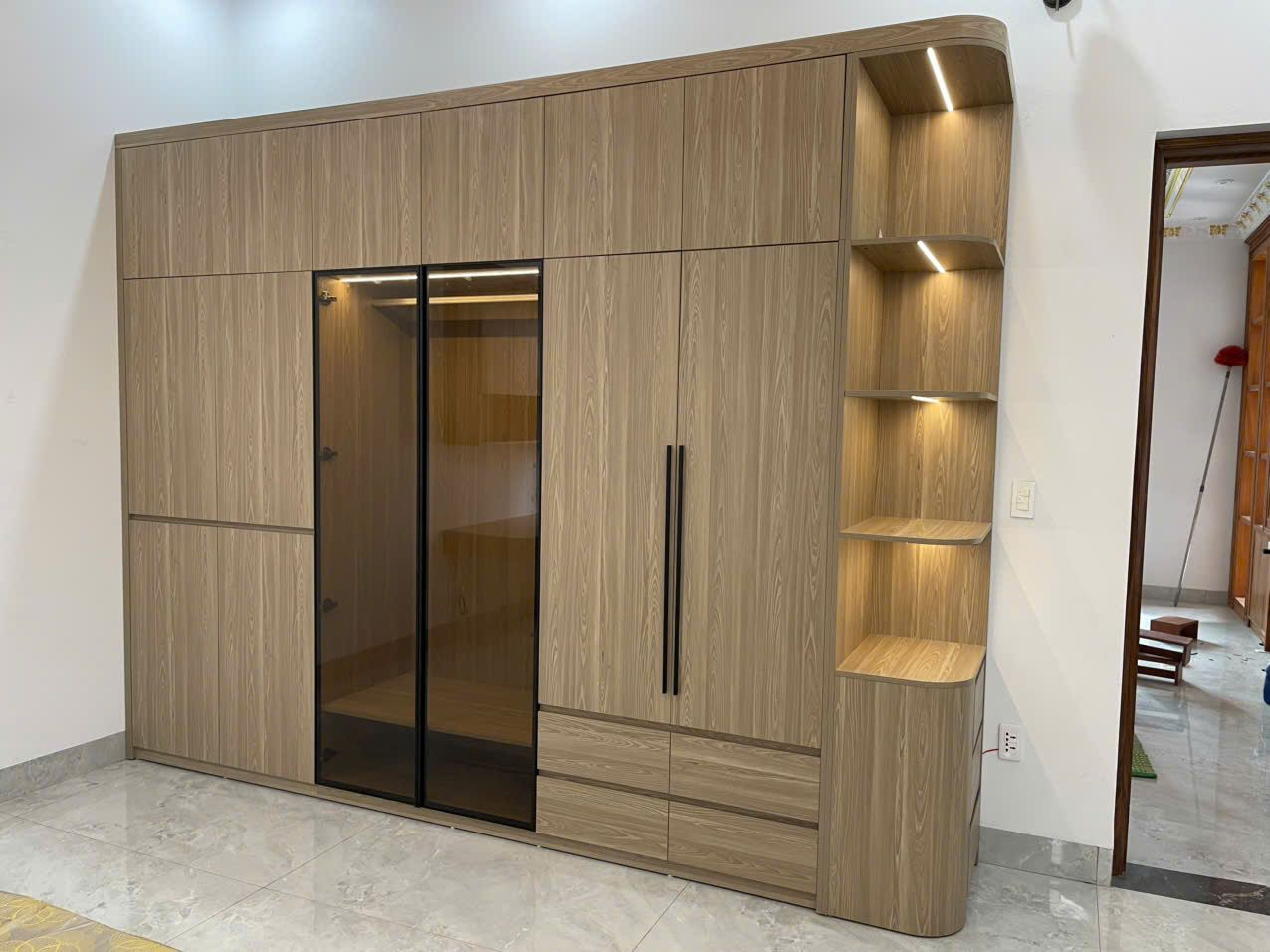 Tủ quần áo hiện đại