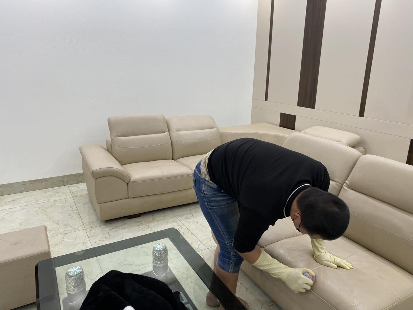 Vệ sinh ghế sofa