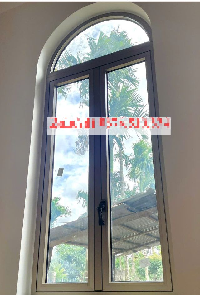 Cửa sổ nhôm kính vòm cong