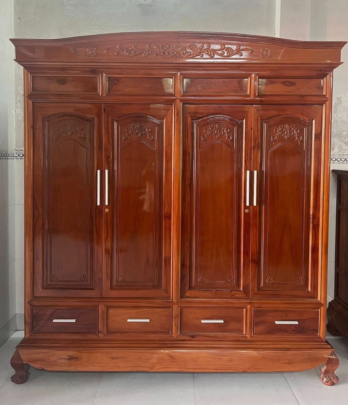 Tủ quần áo gỗ tự nhiên