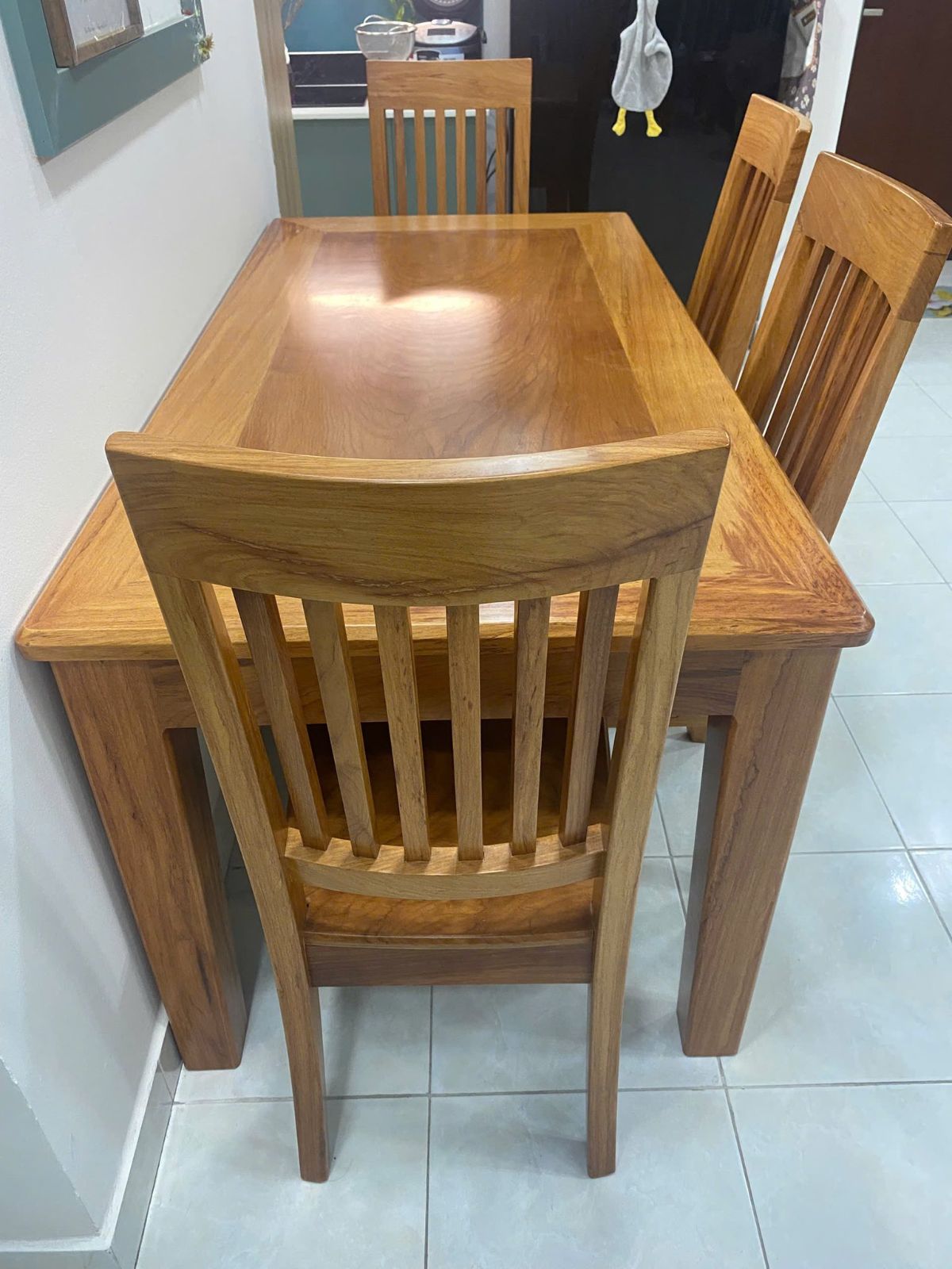 Bộ bàn ghế gỗ tự nhiên