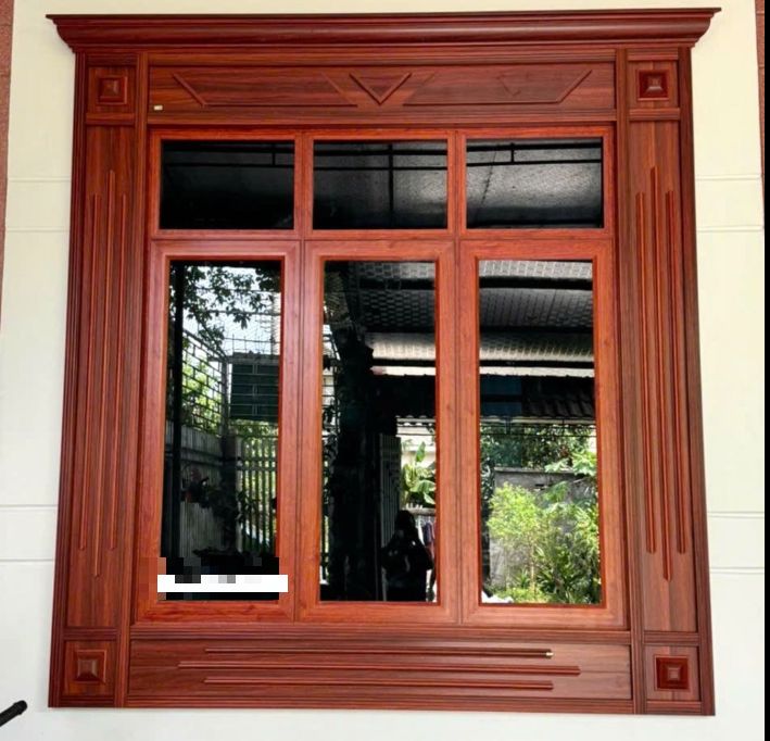Cửa sổ khung gỗ