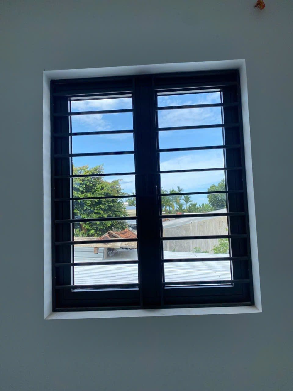 Cửa sổ nhôm kính